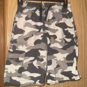 Old Navy Gray and Black Cargo Shorts